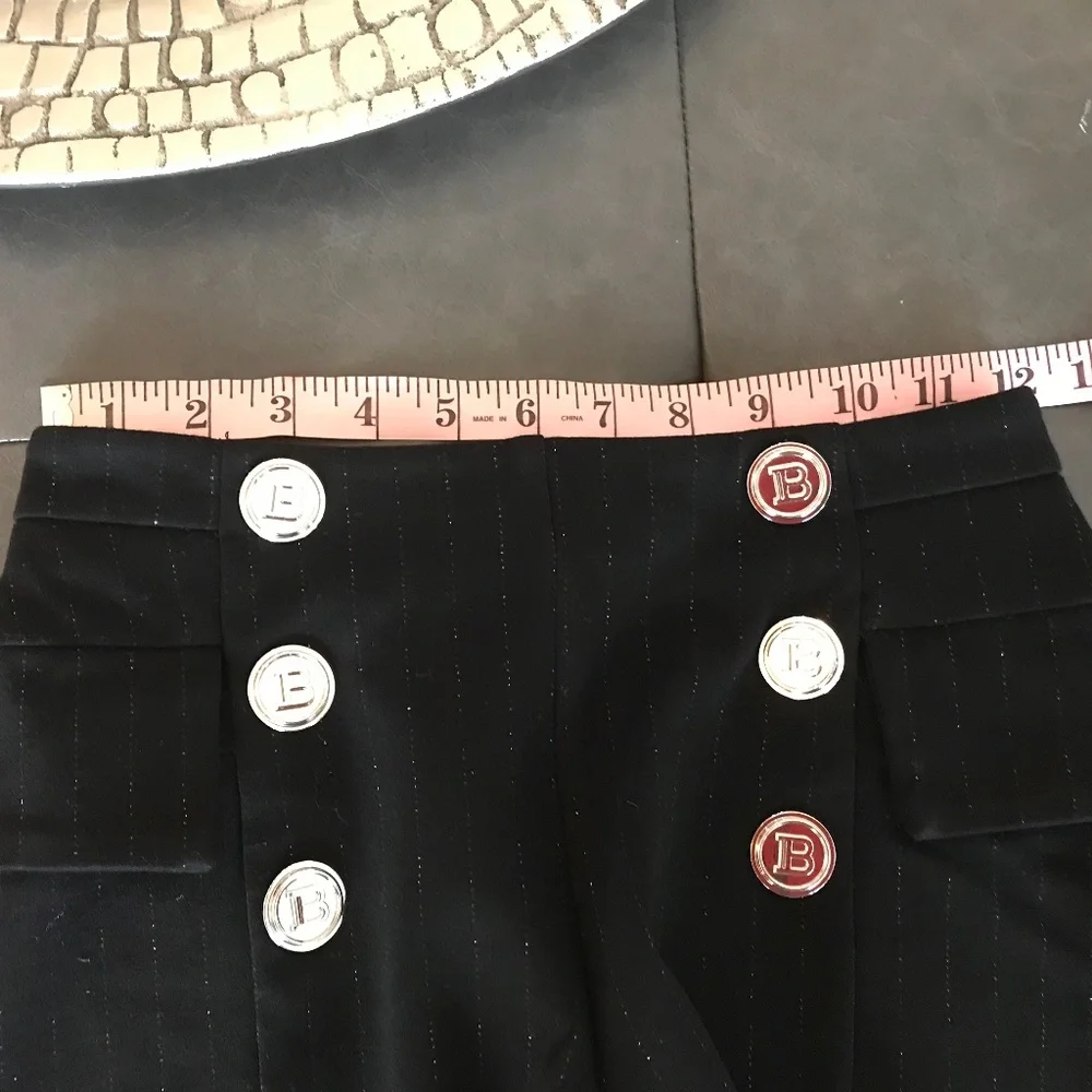 BALMAIN BLACK SHIMMERING PINSTRIPE SHORTS - Picture 14 of 16
